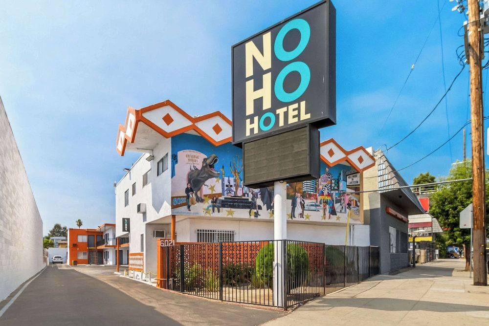 Rodeway Inn & Suites North Hollywood Burbank Airport - Universal Area 2 étoiles à North Hollywood