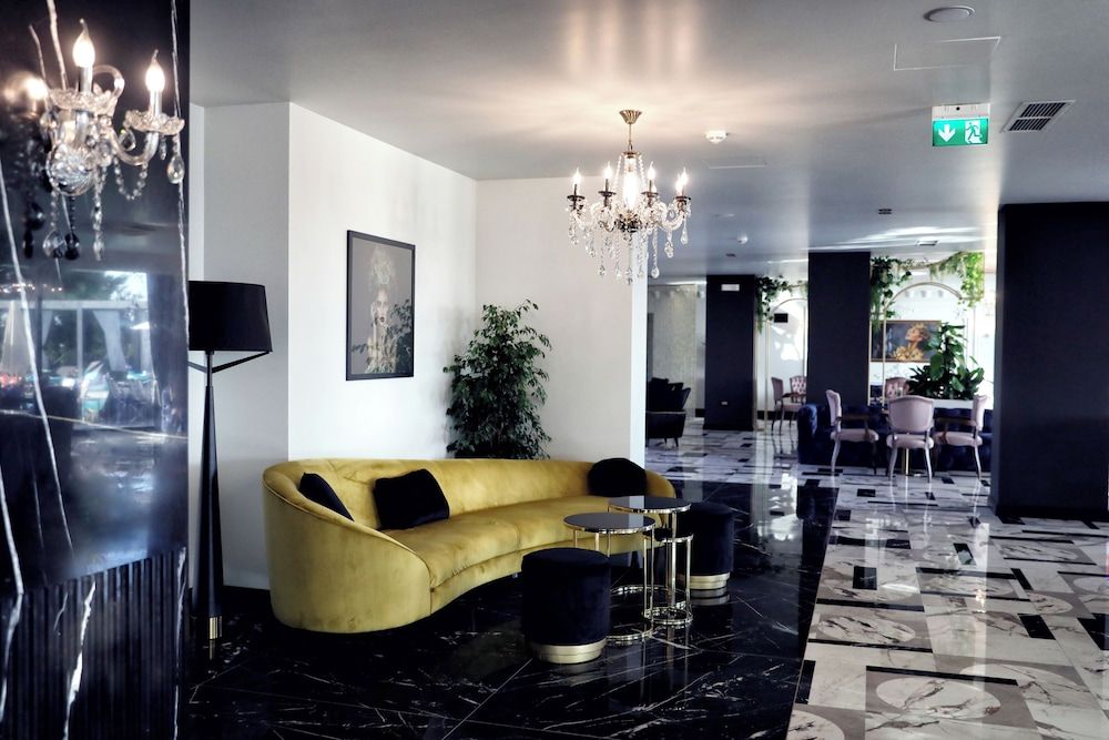 LUXURY PREMIUM FINESE 2