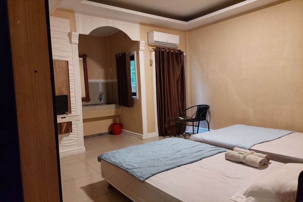 Pondok Sabaraya Haji Juanda Cikampek Purwakarta 1 estrellas en Karawang