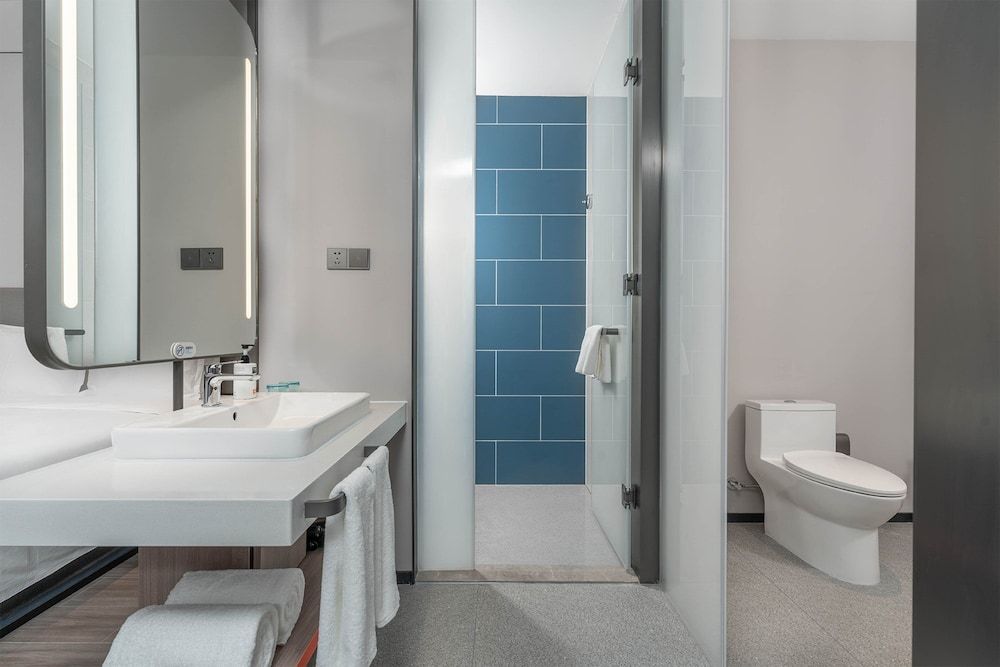 Holiday Inn Express Yinchuan Yuehai by IHG 3
