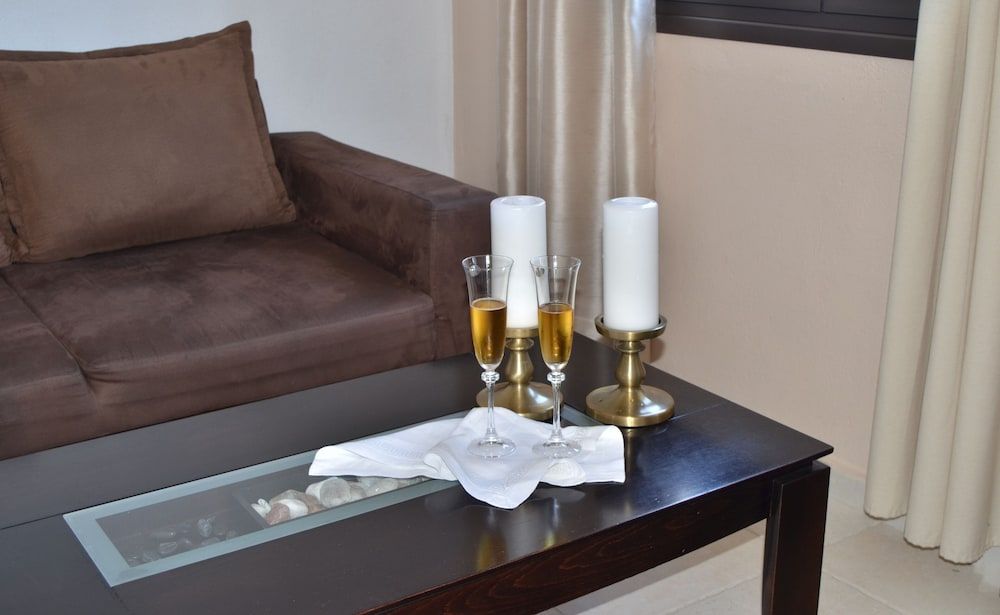 Greek Pride Aithrion Hotel 3