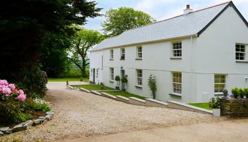 Caroe Farm House 4 estrelas em Camelford