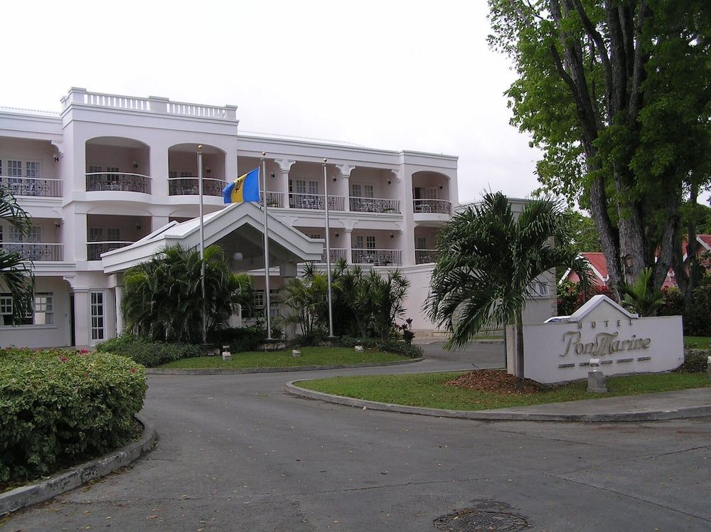 Hotel PomMarine 3 estrellas en Bridgetown