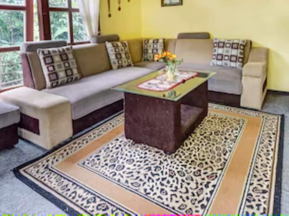 Hotel O Kampung Wisata Ekologi Puspa JagadNearGunung Kelud 2