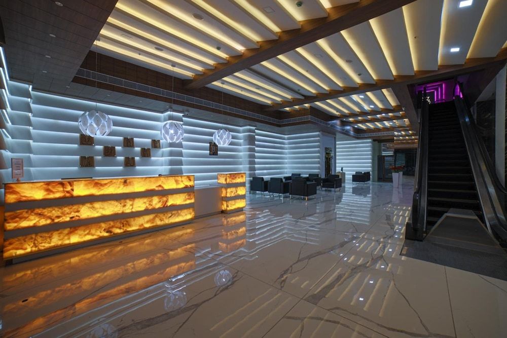 La Vivanta Hotel 3