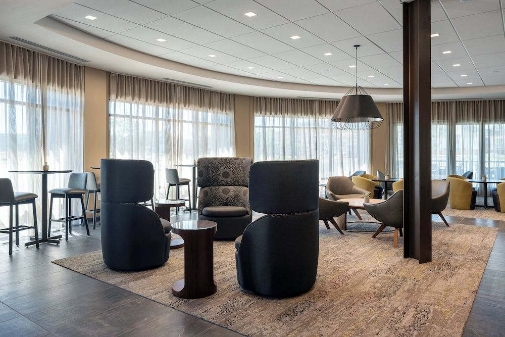 Courtyard by Marriott Petaluma Sonoma County 2