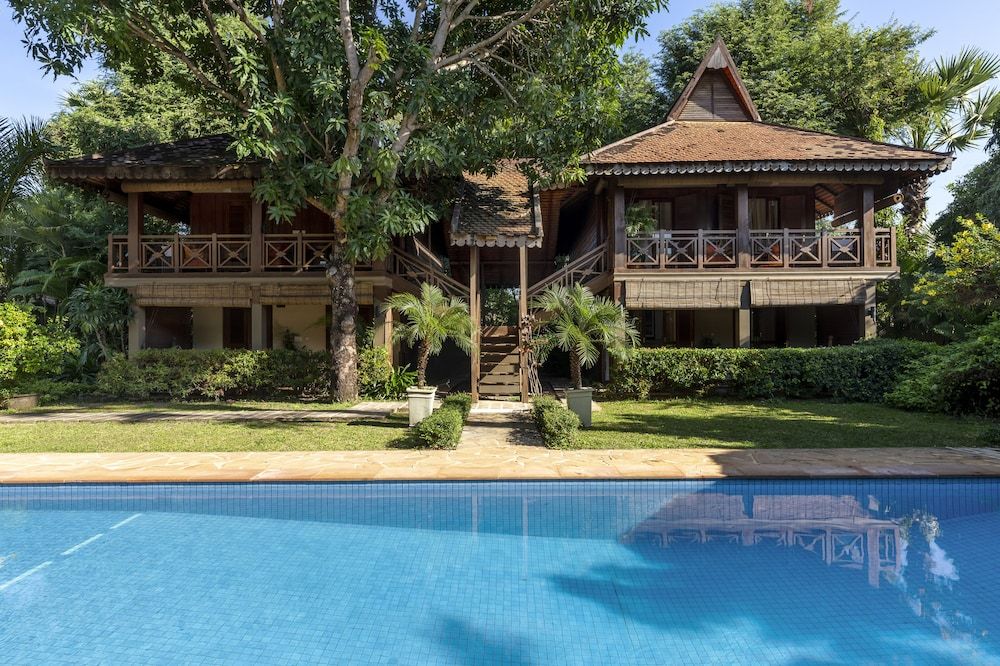 La Palmeraie. D'angkor 4 estrellas en Siem Reap