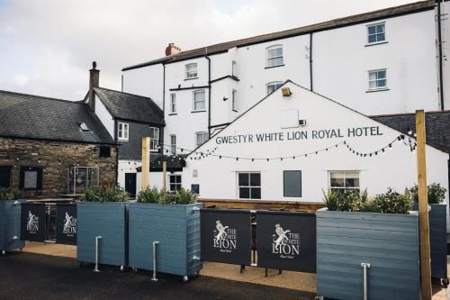 White Lion Royal Hotel 4 estrelas em Bala