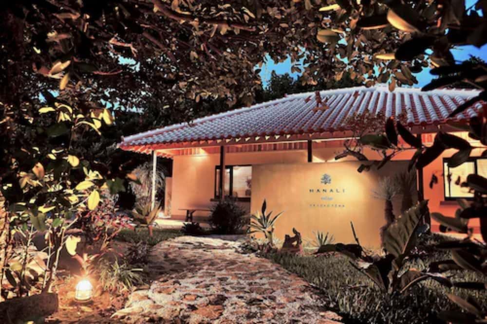 ADAN RESORT HANALI village sesokojima -1 estrellas en Motobu