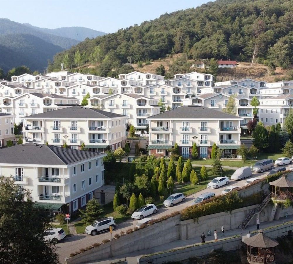 Sarot Thermal Vadi Tatil Köyü -Halal Hotel -1 estrellas en Bolu