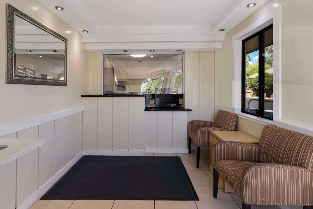 Rodeway Inn Livermore 3