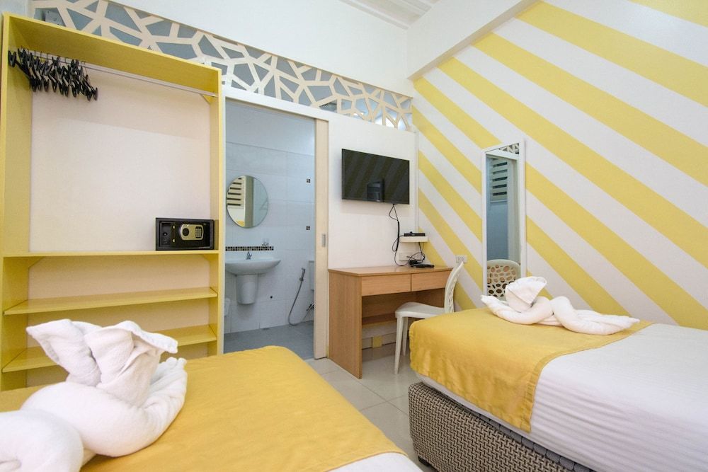 Alicia Tower Residences - Adult Only - Hostel 1