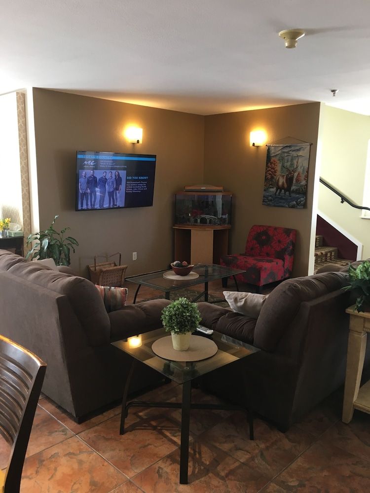 Cheyenne Guest Inn 2