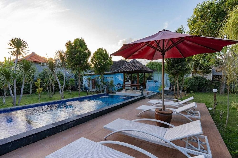 Green Cottage by ABM