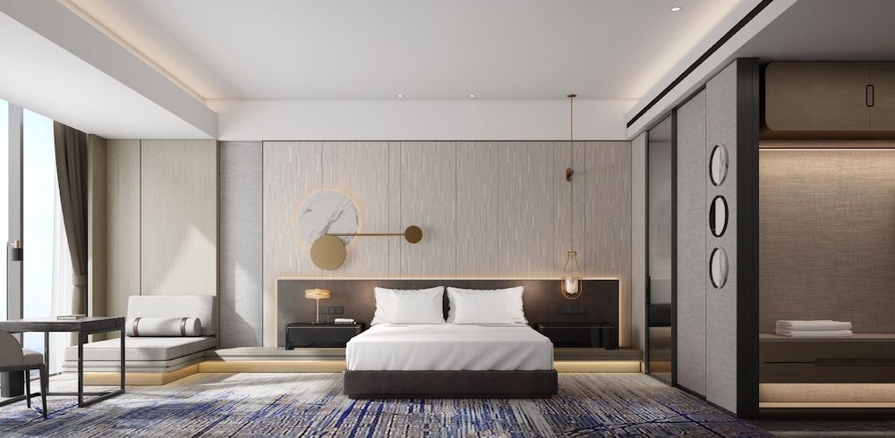 Crowne Plaza Jiangmen Binjiang by IHG 2