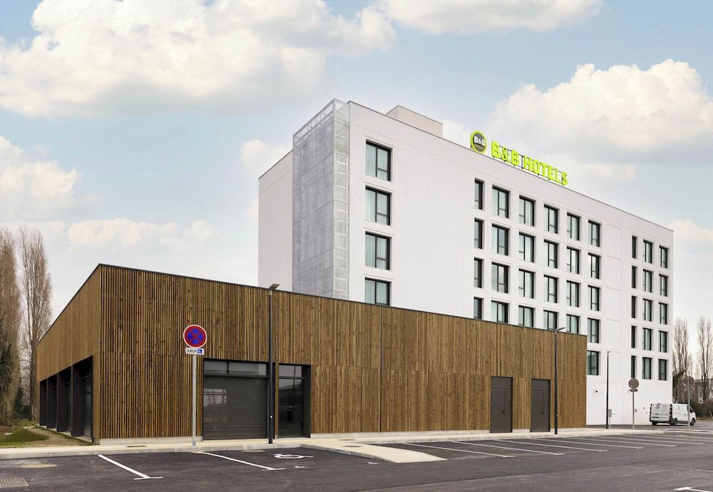 B&B HOTEL Cergy Saint-Christophe Gare 3 estrelas em Cergy