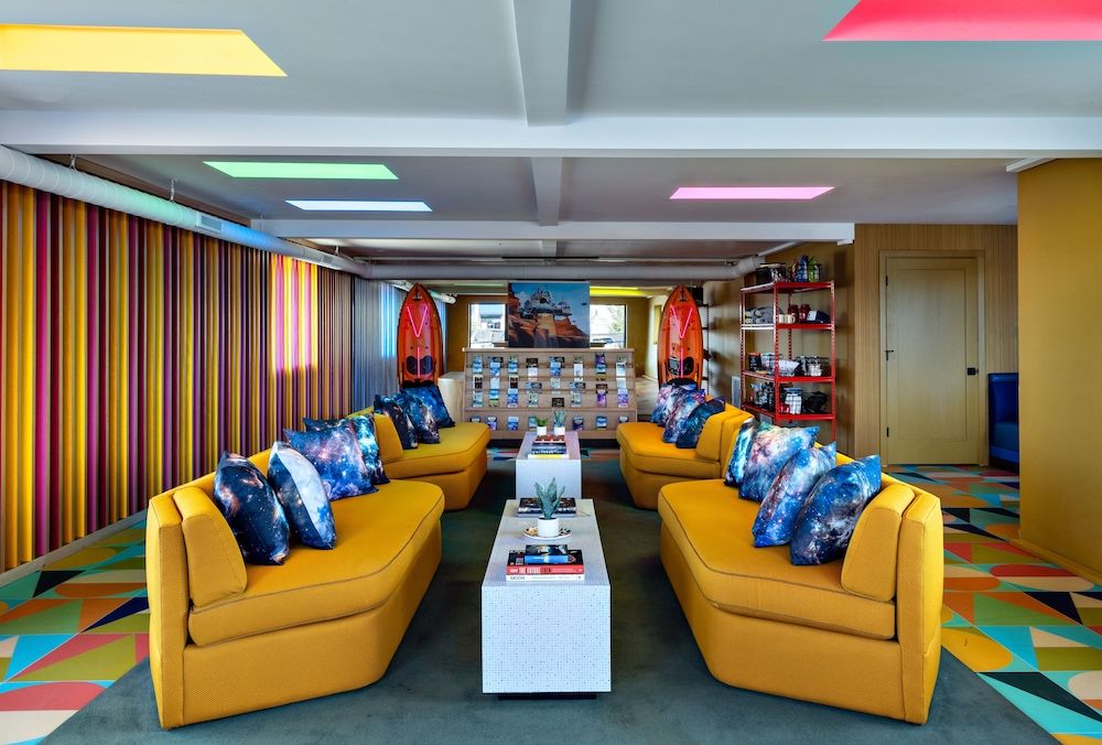 Americana Motor Hotel 3