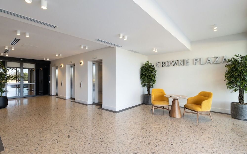 Crowne Plaza Adelaide Mawson Lakes by IHG 2