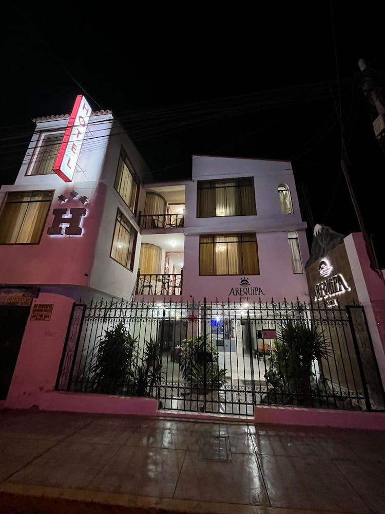 HOTEL AREQUIPA 3 estrelas em Nazca