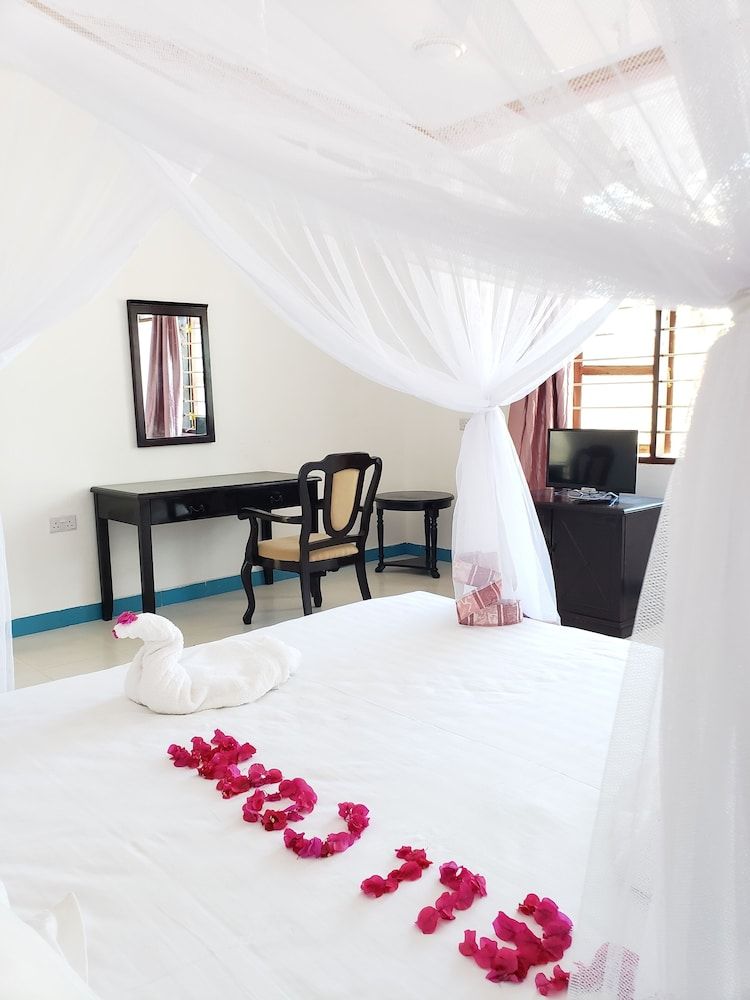 Khadija Kiwengwa Apartment 2