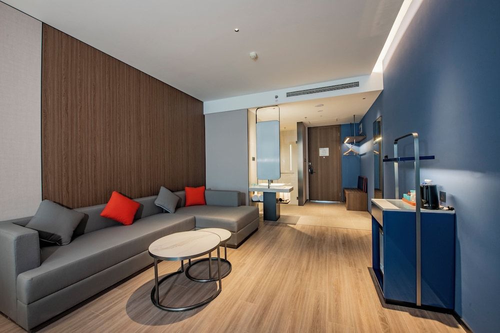 Holiday Inn Express Yinchuan Lanxi Valley Plaza by IHG 3
