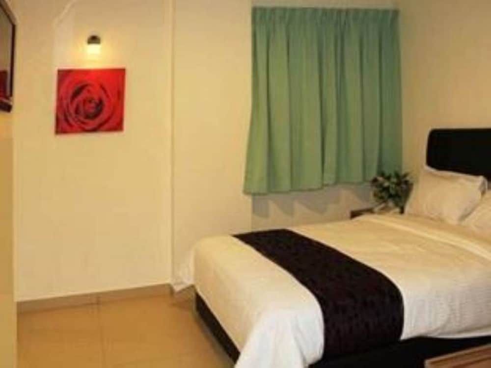 One Hotel Lintas Jaya 2