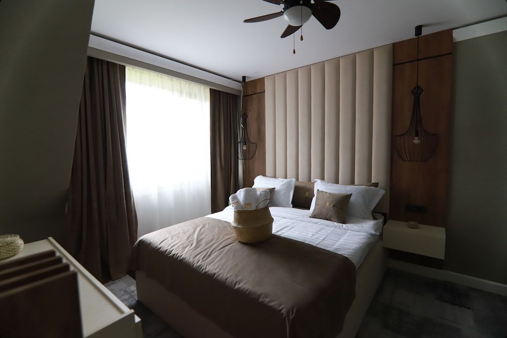 Elexus Boutique -1 estrellas en Predeal