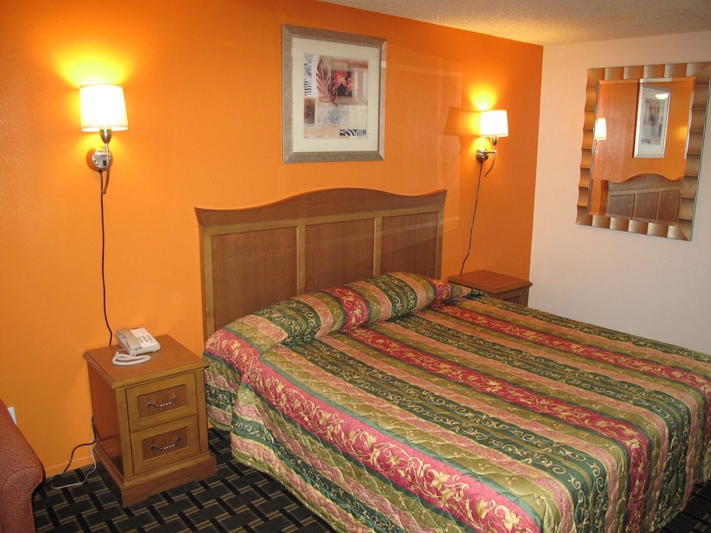 Anaheim National Inn 2