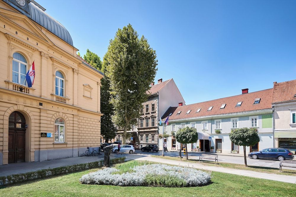 Hotel Kadoor 4 étoiles à Karlovac