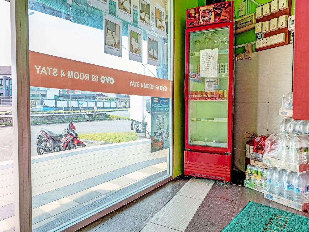 Hotel O 69 Room 4 Stay 3