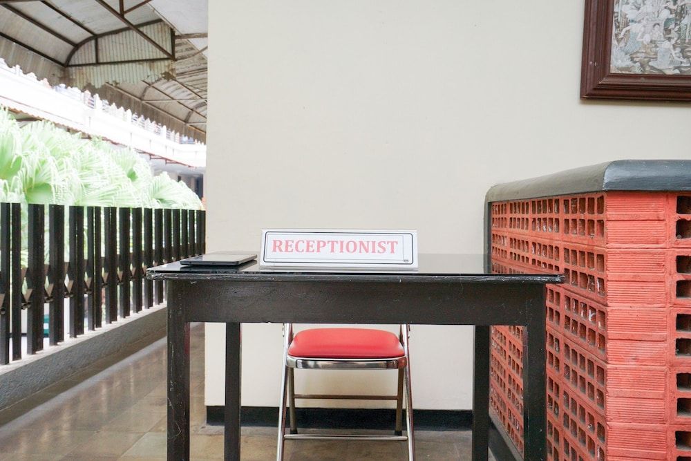 OYO Life 2090 Ratna Backpacker Syariah 2