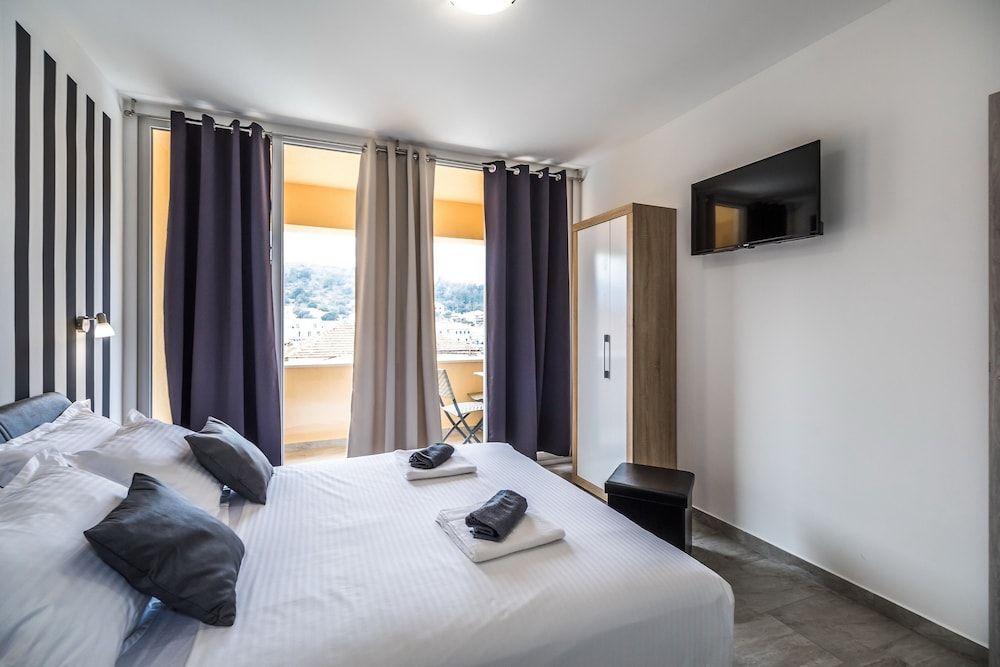 Apartments Sunshine Home 3