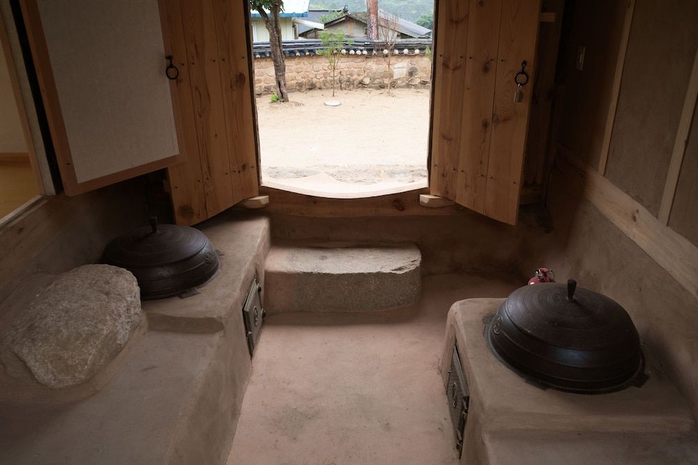 Jukheon Traditional House 3