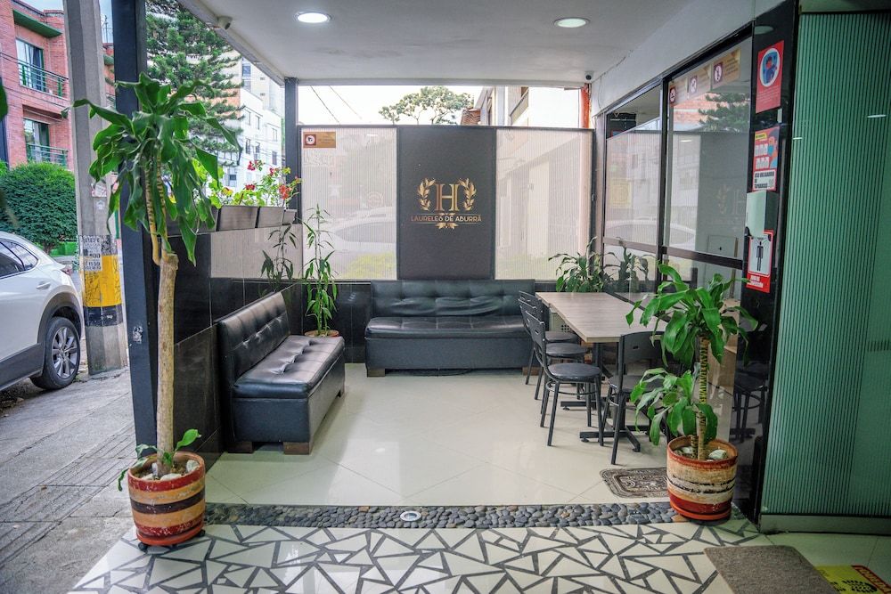 Hotel Laureles de Aburra Medellin 2