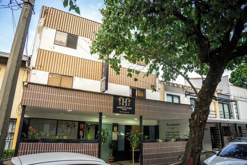 Hotel Laureles de Aburra Medellin