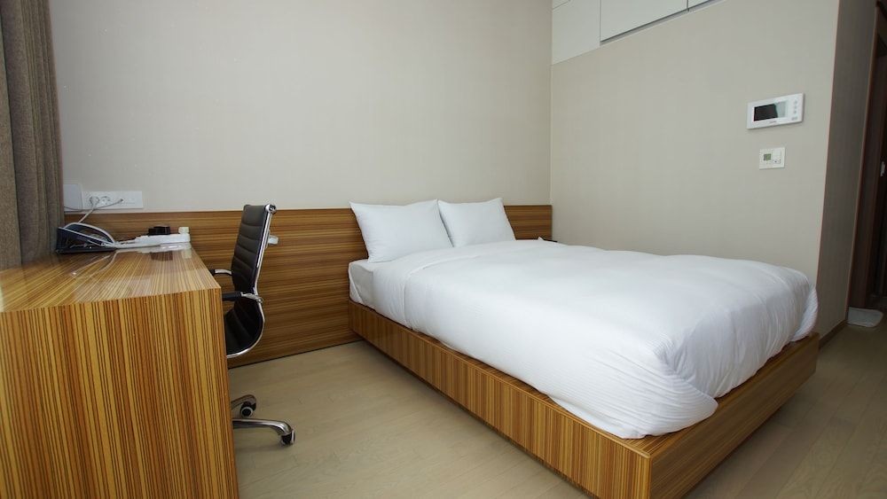 Cplus Residence 3