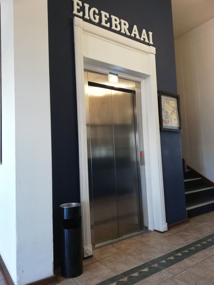 Hoedjiesbaai Hotel 3