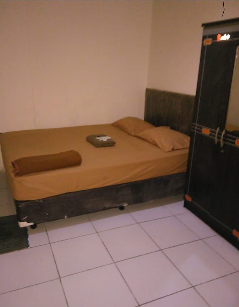 Lautze Residence 2