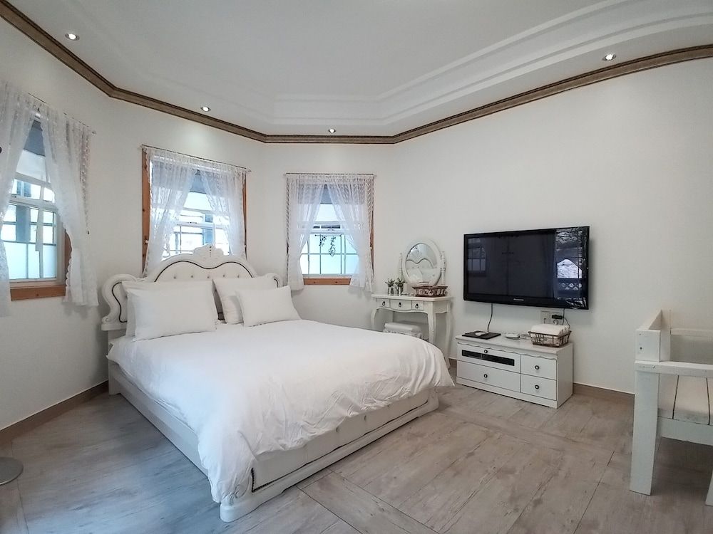 Another World Pension 2