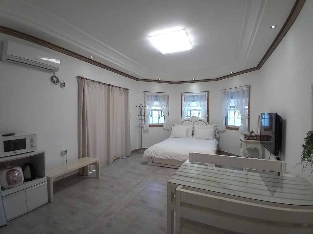 Another World Pension 3