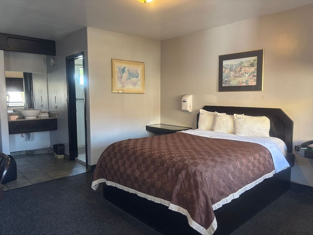 Hotel San Juan Inn 3