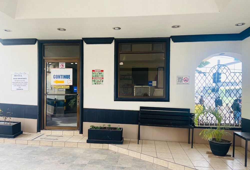 Hotel San Juan Inn 2