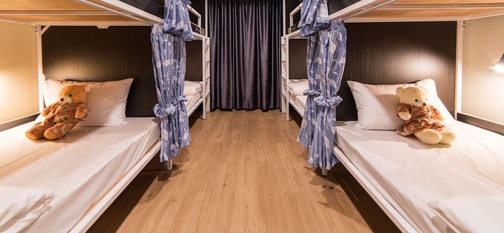 Napa Hostel Samrong Station