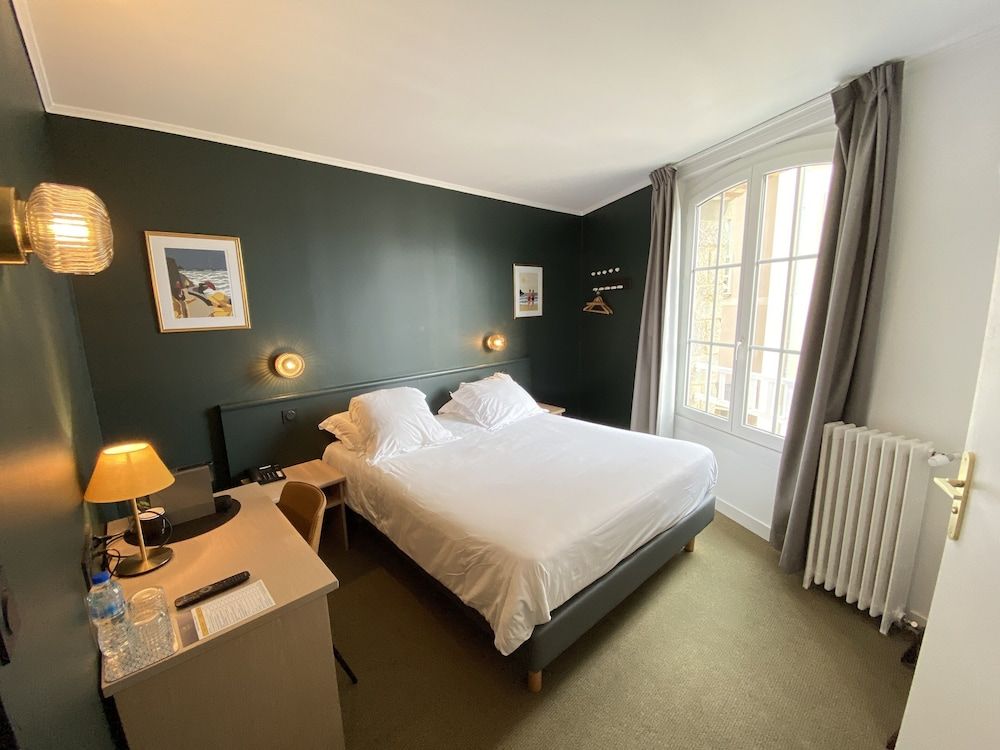 Hôtel du Parc Dinard 2 étoiles à Dinard