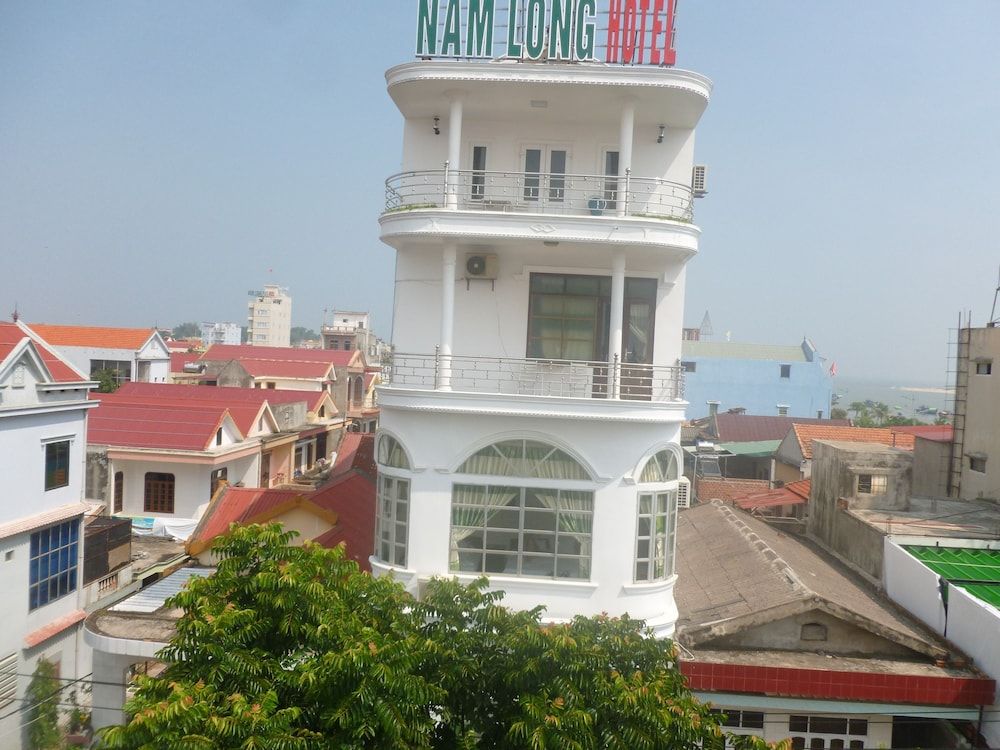 Nam Long Hotel 2