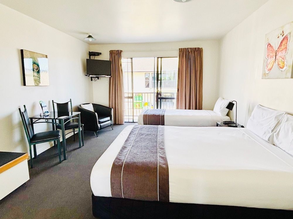 ASURE Phoenix Motor Inn 2