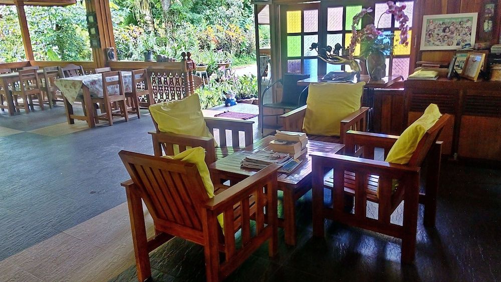 Malee's Nature Lovers Bungalows 2
