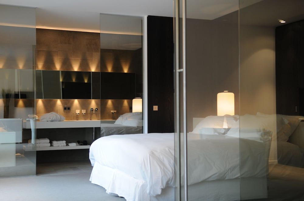 Hôtel b design & Spa 2