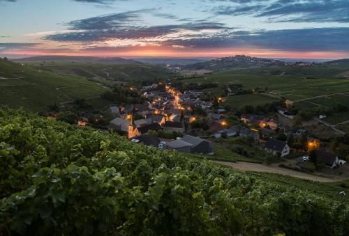 Hôtel Restaurant Famille Bourgeois "La Cote des Monts Damnés" 2