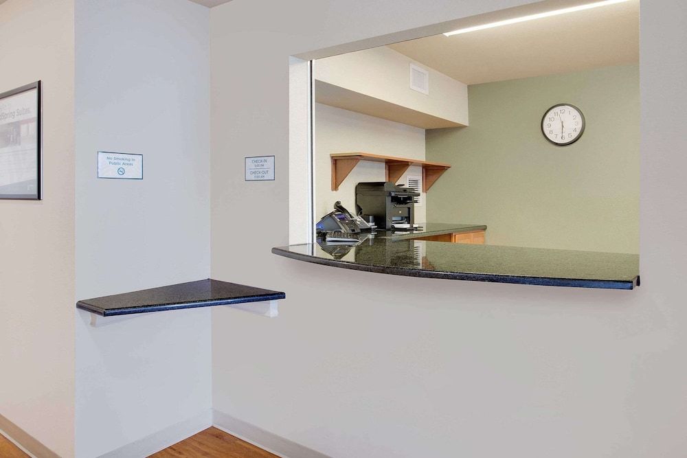 WoodSpring Suites Columbus North I-270 2